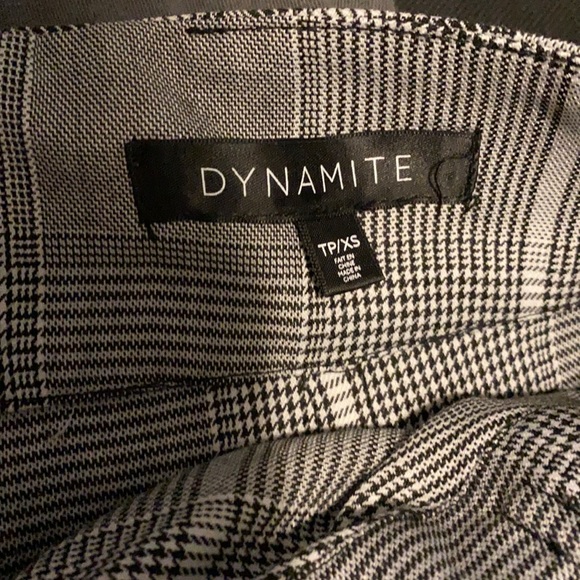 Dynamite plaid skirt with belt detail - Picture 3 of 3